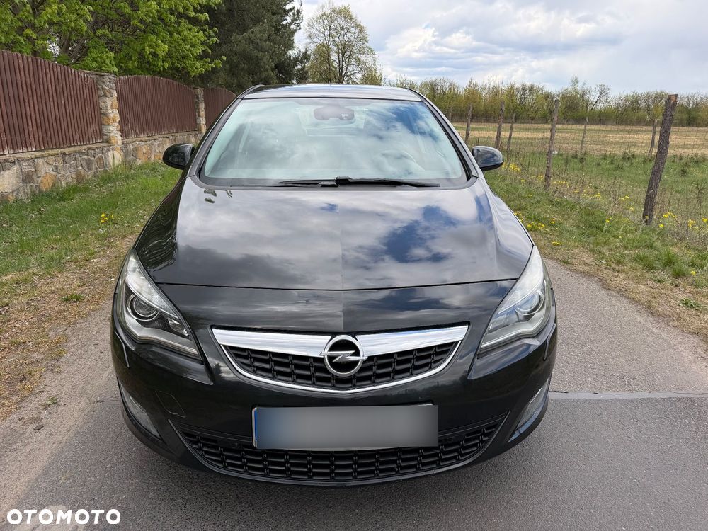 Opel Astra 1.4 T Essentia - 29