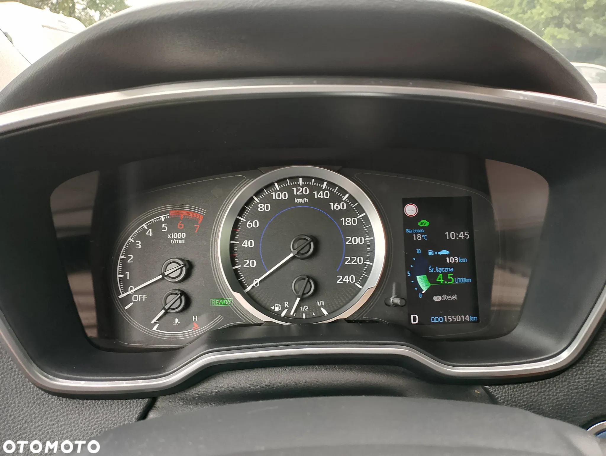 Toyota Corolla 1.8 Hybrid Comfort - 18