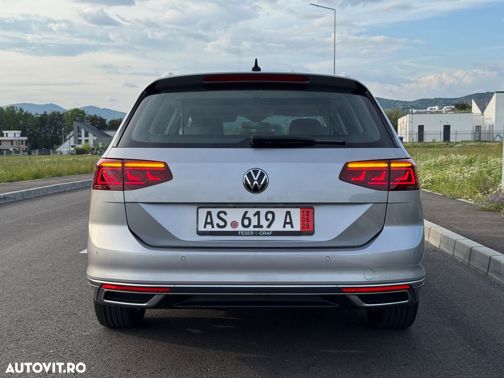 Volkswagen Passat 2.0 TDI SCR DSG Elegance - 15