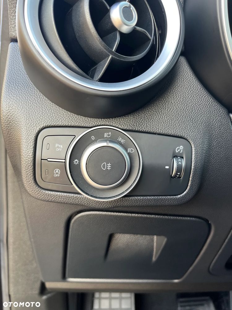 Alfa Romeo Stelvio 2.0 Turbo 16V AT8-Q4 - 15
