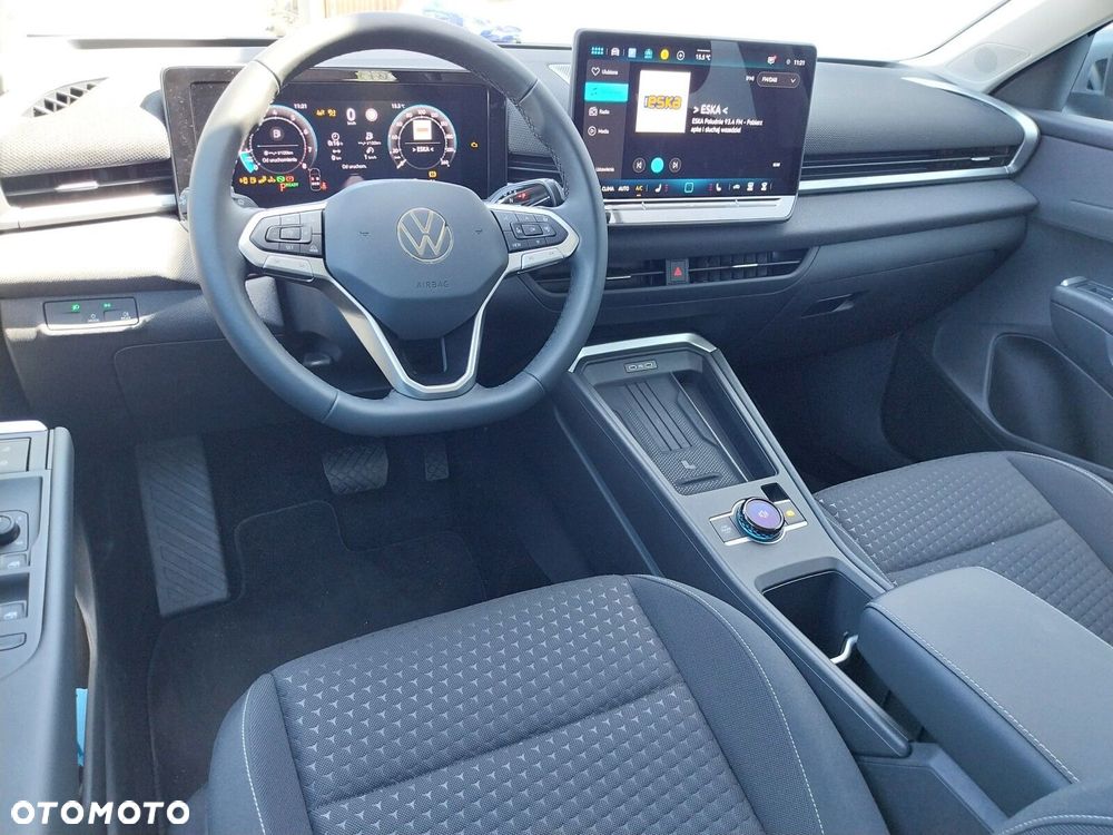 Volkswagen T-Roc 1.5 eTSI Life DSG - 17
