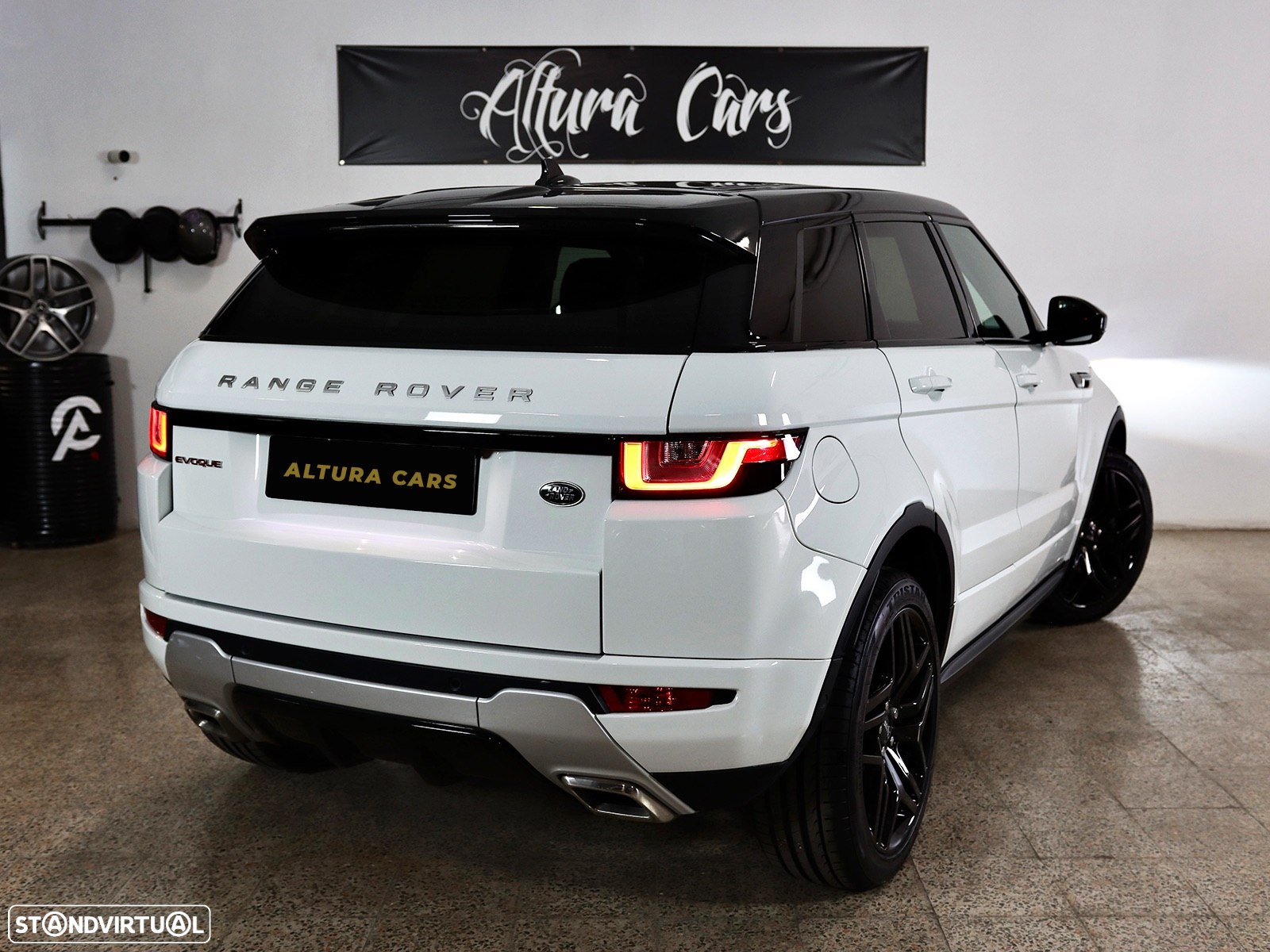 Land Rover Range Rover Evoque 2.0 TD4 HSE Dynamic Auto - 34