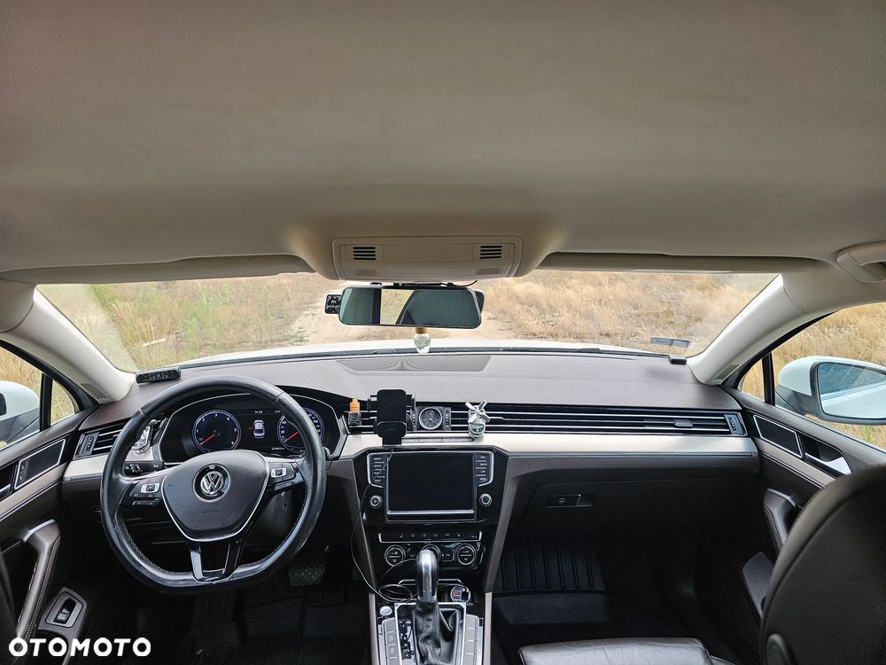 Volkswagen Passat 2.0 TDI BMT Highline DSG - 15