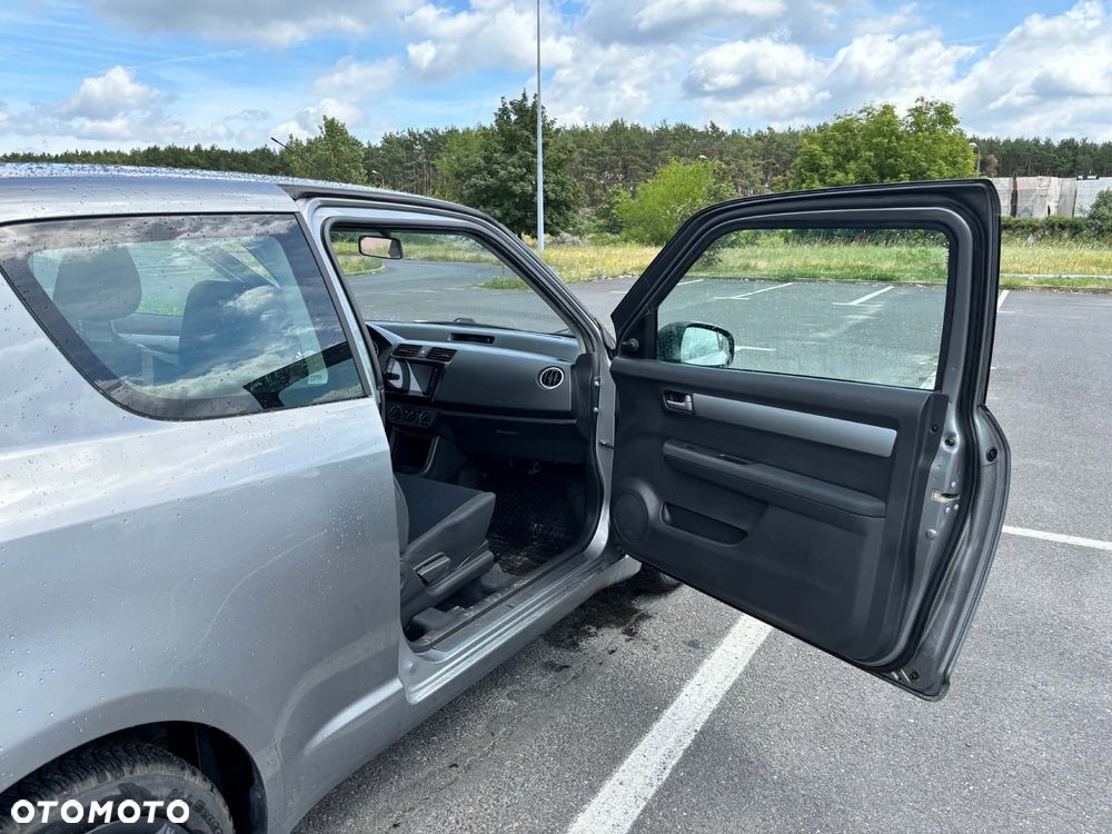 Suzuki Swift 1.3 GC - 7