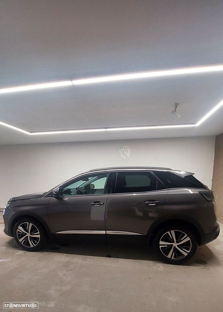Peugeot 3008 1.5 BlueHDi Allure Pack EAT8 - 4