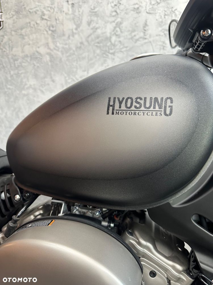 Hyosung GV - 14