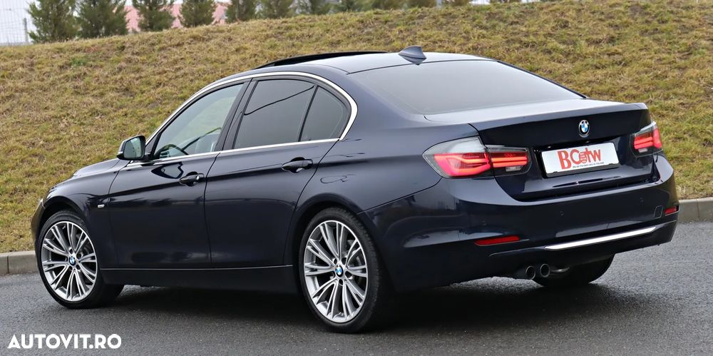 BMW Seria 3 328i Aut. Luxury Line - 7