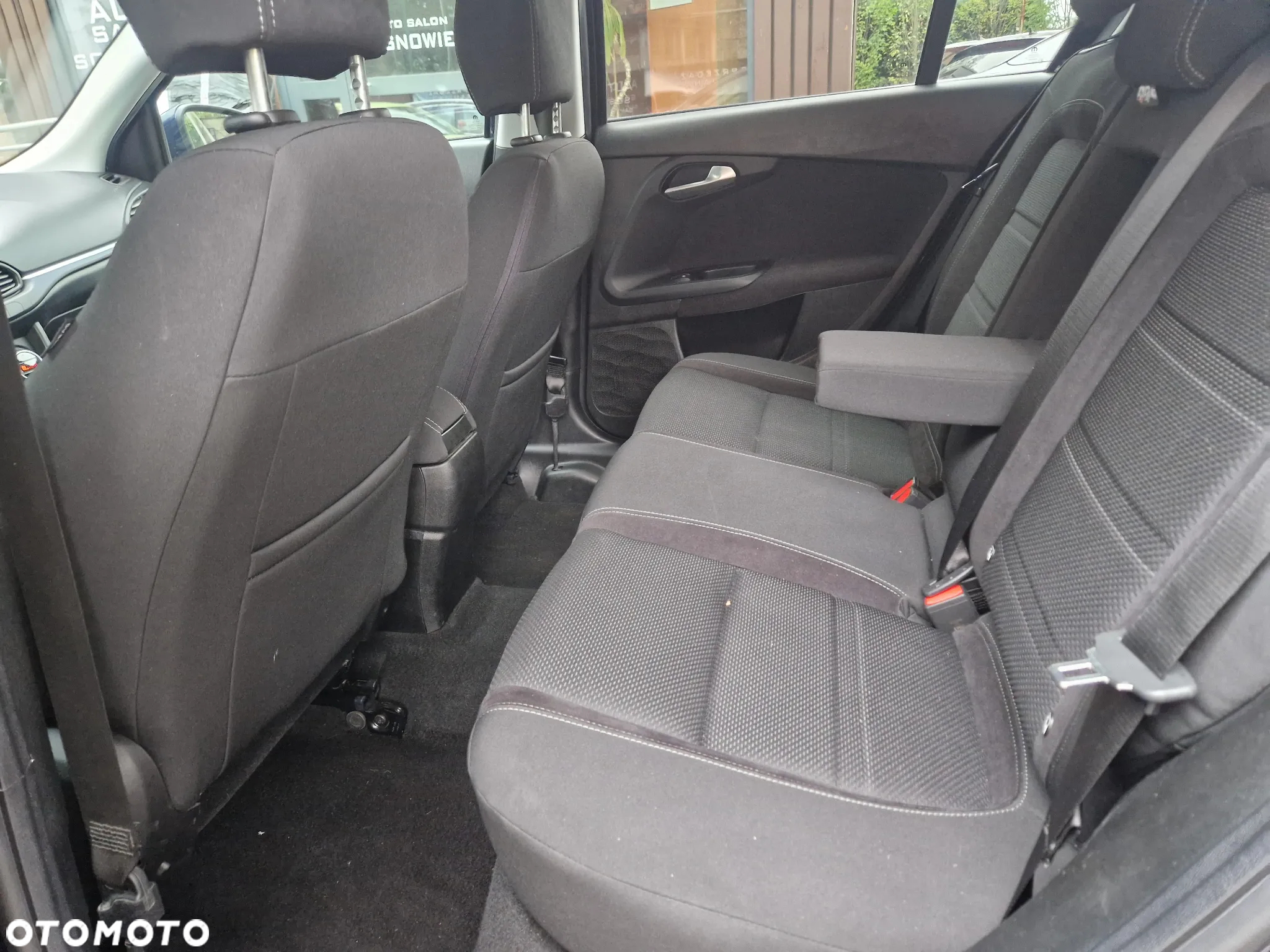 Fiat Tipo 1.4 T-Jet 16v Lounge EU6 - 28