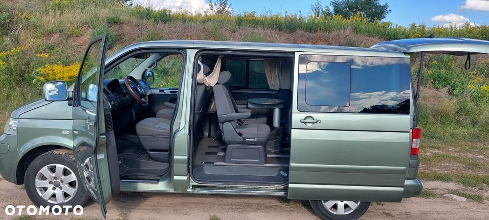 Volkswagen Multivan - 4