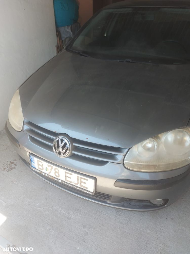 Volkswagen Golf 1.6 Trendline - 4