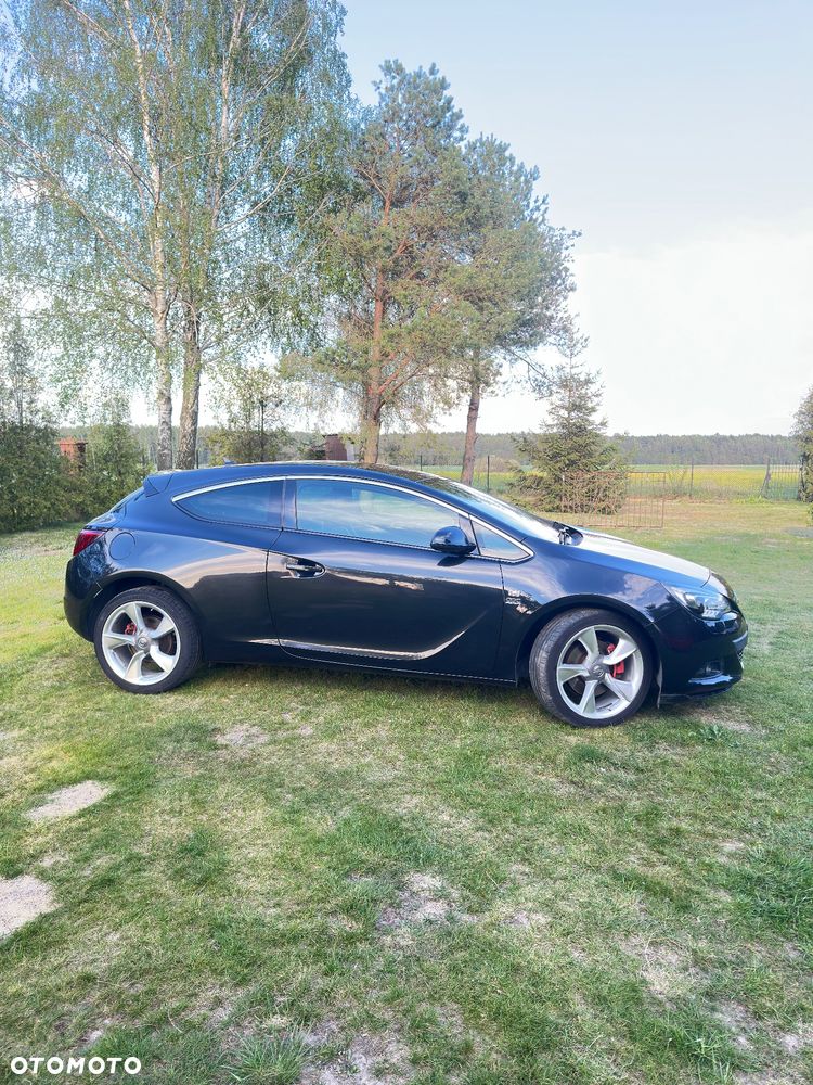 Opel Astra 1.6 Turbo Innovation - 3