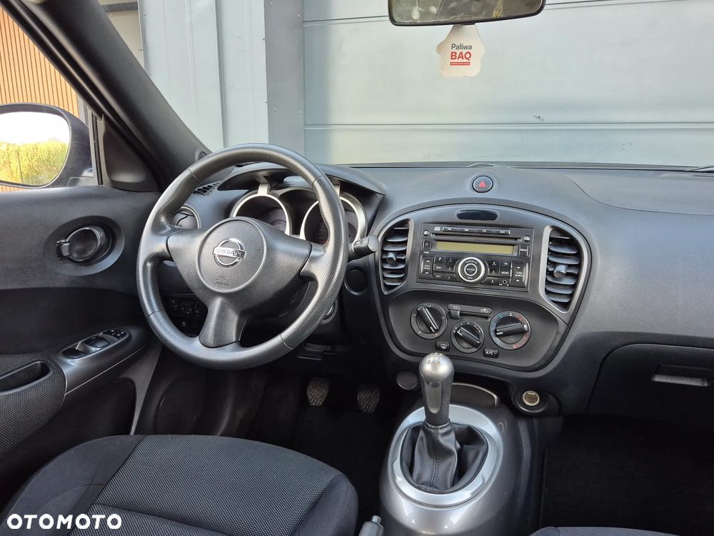 Nissan Juke 1.6 Visia - 11