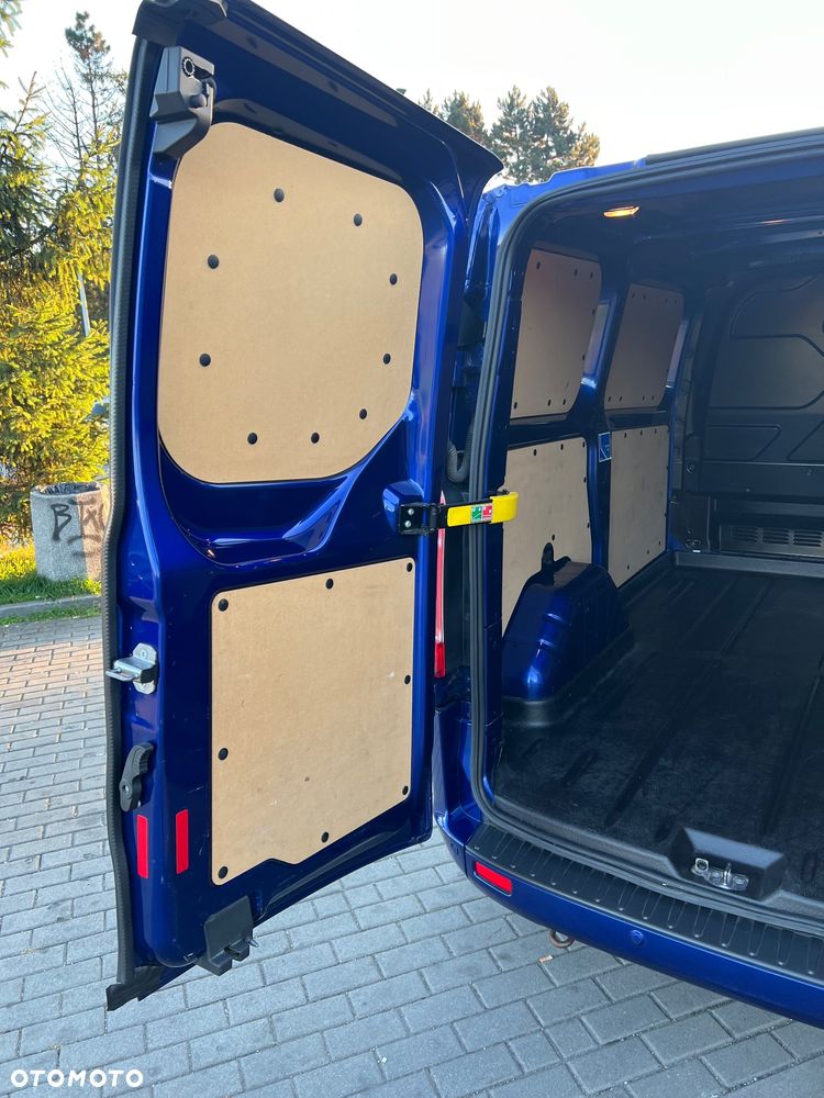 Ford Transit Custom - 10