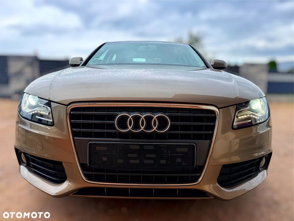 Audi A4 Limousine - 2