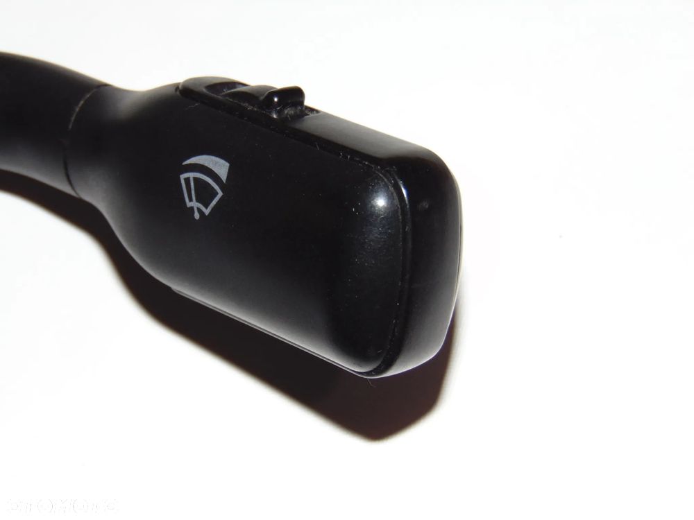 ORYGINAŁ przełącznik manetka świateł kierunkowskazów wycieraczek manetki Audi A4 B5 sedan 97-00r - 6