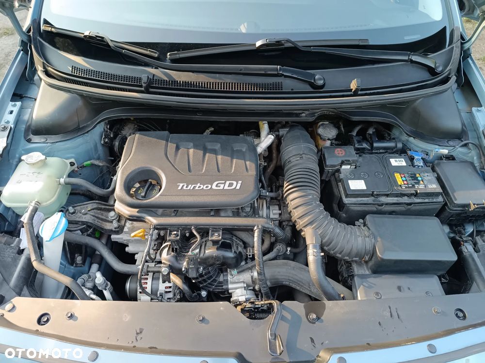 Hyundai i20 - 17