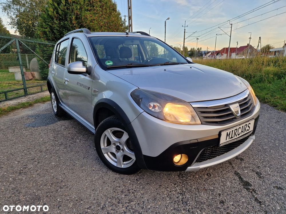 Dacia Sandero Stepway 1.6 - 2