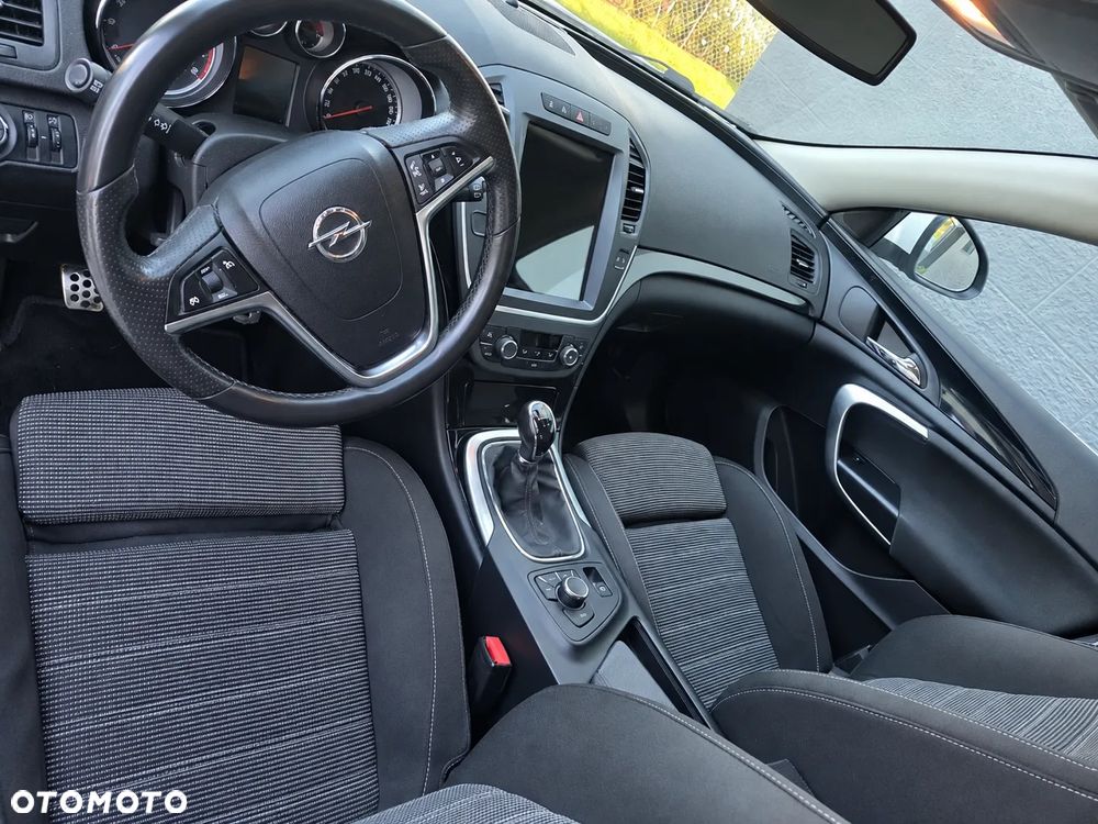 Opel Insignia 2010 photo 3