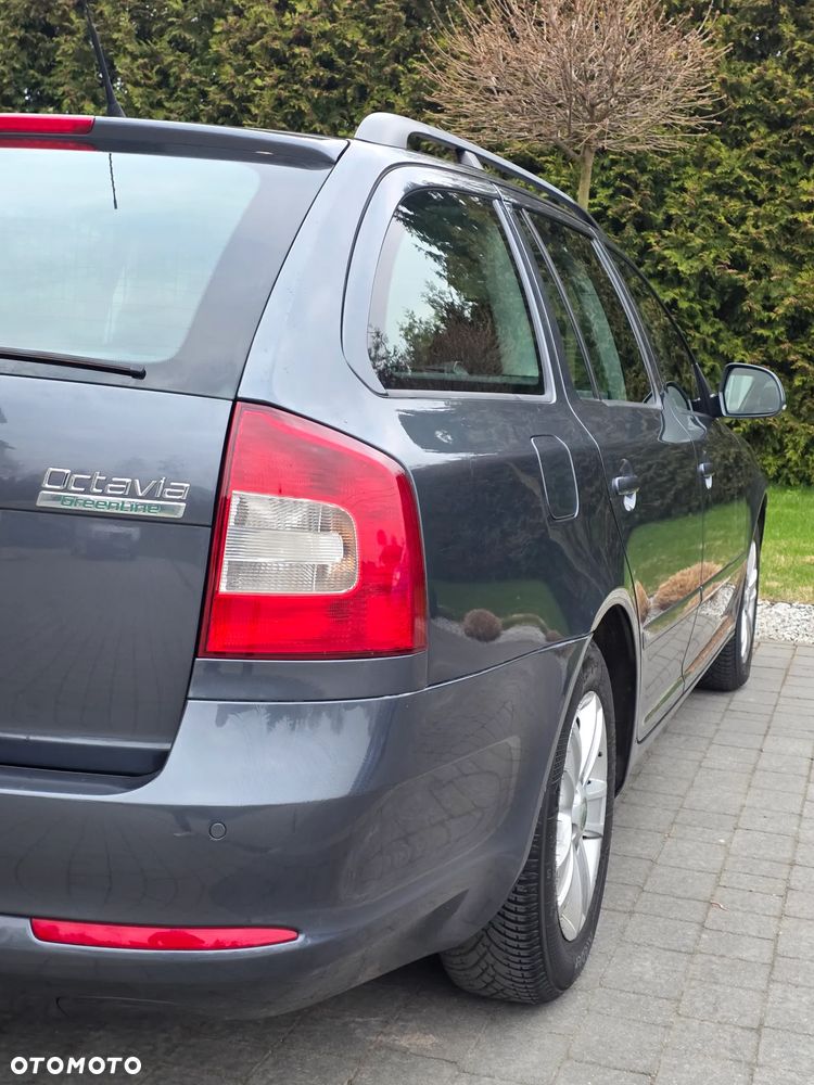 Skoda Octavia 1.6 TDI Ambiente - 17