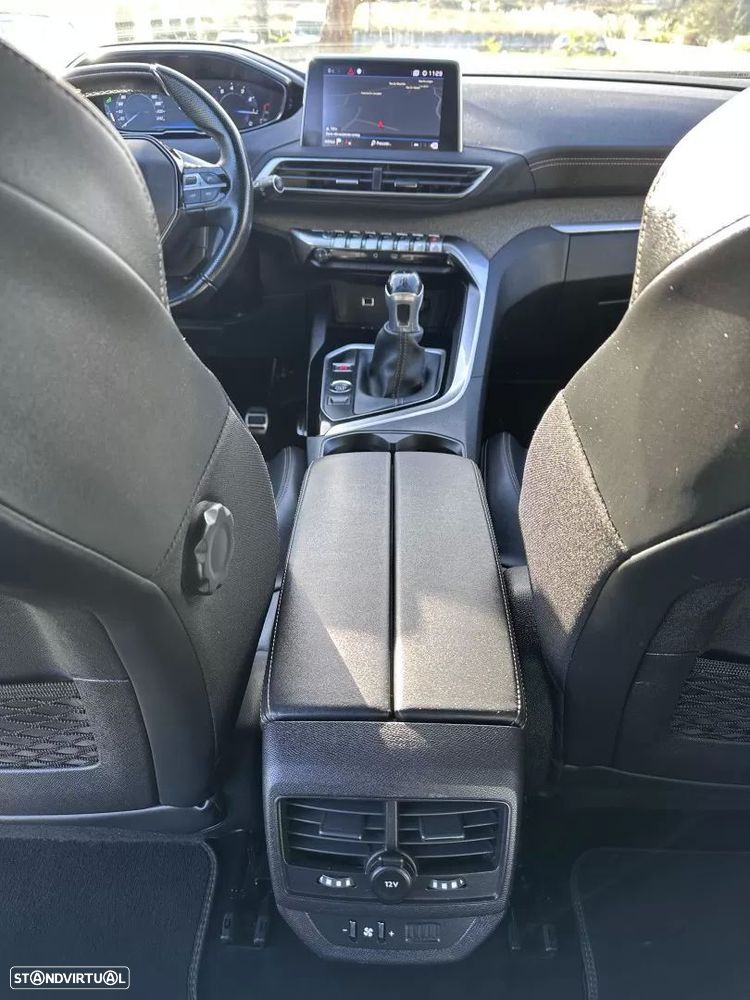 Peugeot 5008 1.2 PureTech GT Line - 42