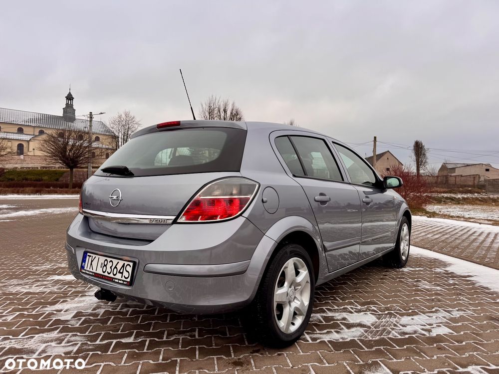 Opel Astra - 4