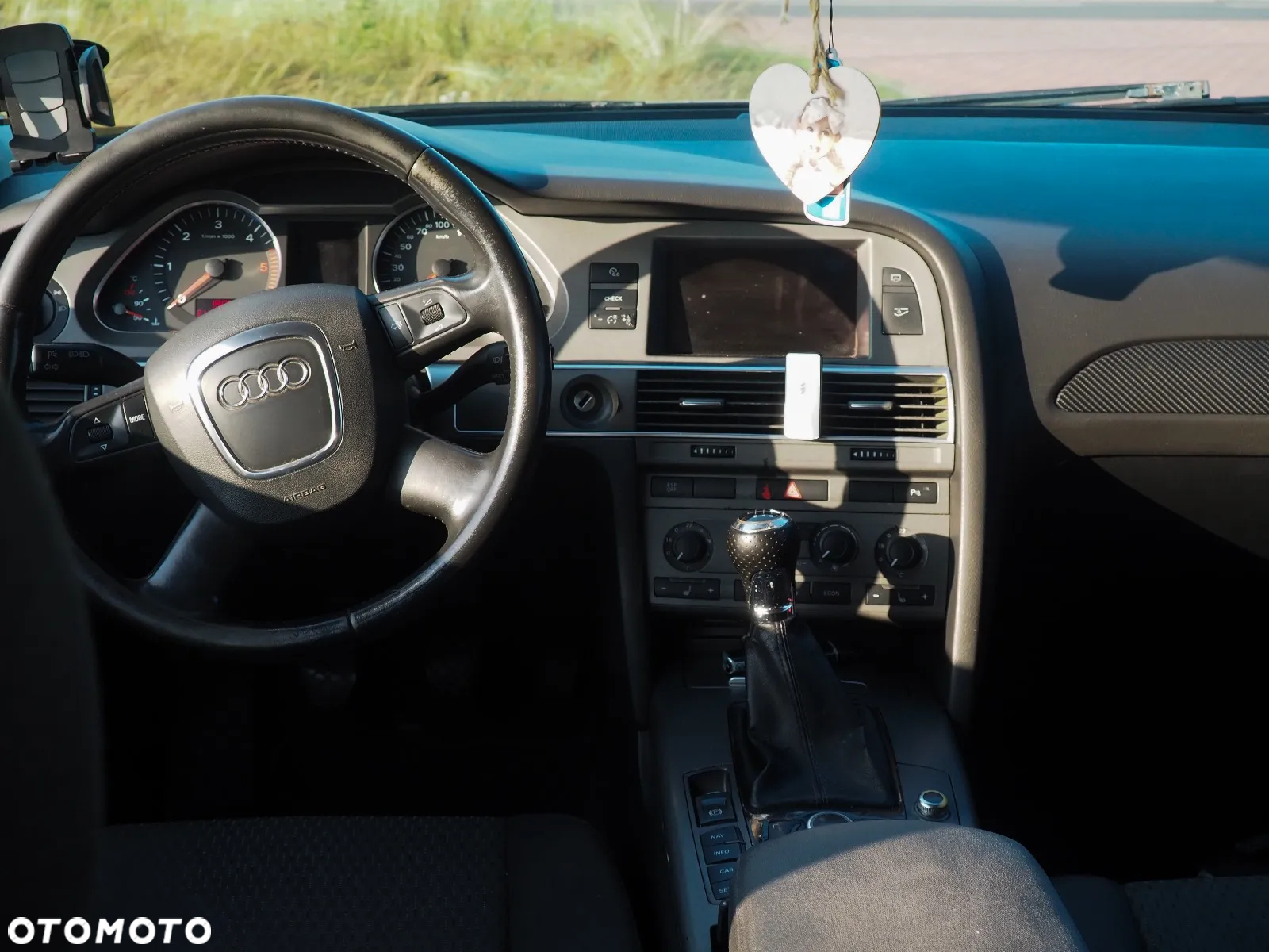 Audi A6 Avant 2.7 TDI - 11