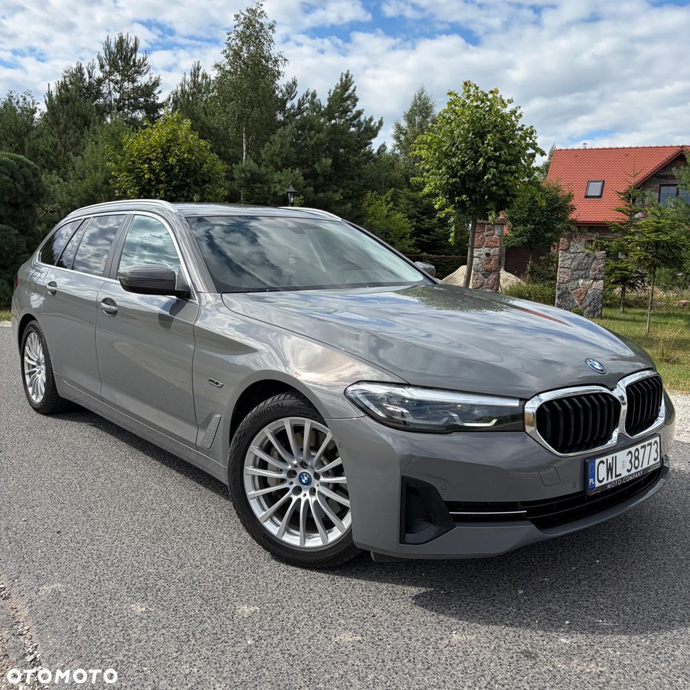 BMW Seria 5 520e Luxury Line - 17