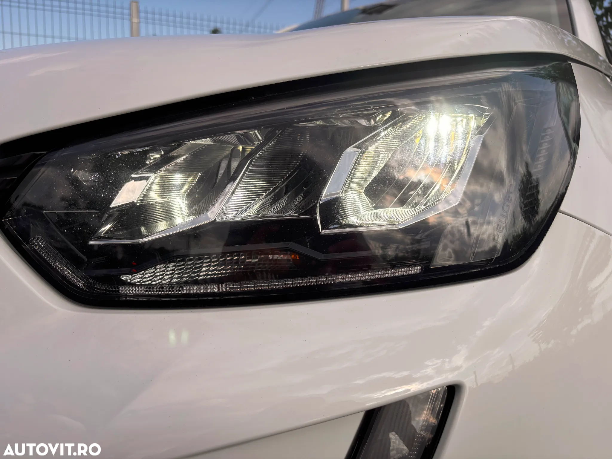Peugeot 2008 1.5 BlueHDI FAP Active - 10
