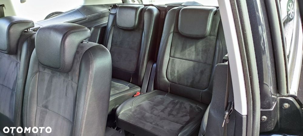 Volkswagen Sharan - 8