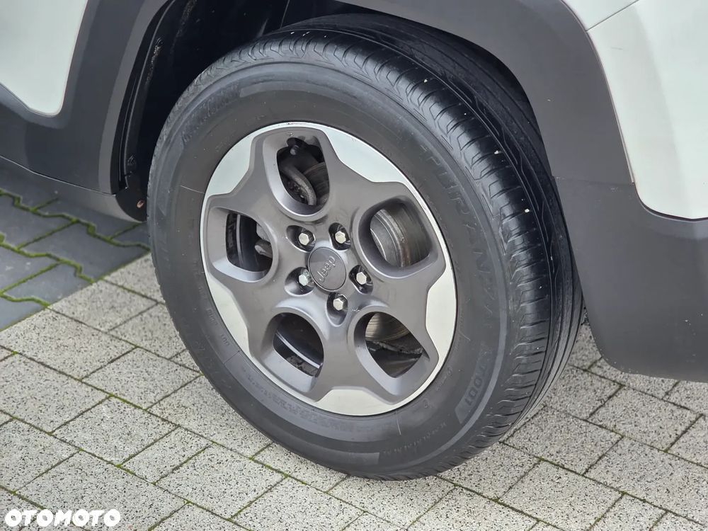 Jeep Renegade 1.6 E-TorQ Longitude FWD - 16