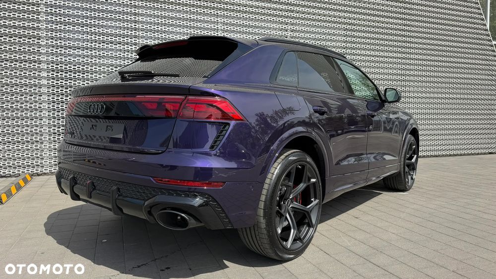 Audi RS Q8 - 3