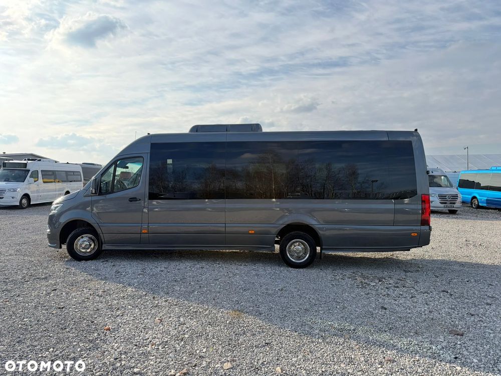 Mercedes-Benz Sprinter 519 - 9