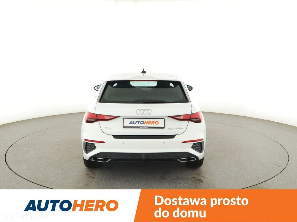 Audi A3 Sportback 40 TFSIe S tronic S line - 8