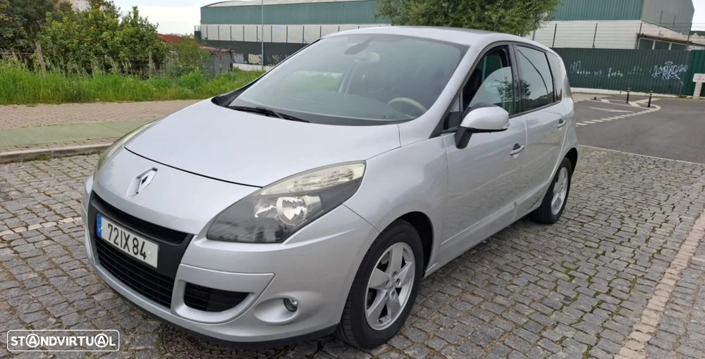 Renault Scénic 1.5 dCi Dynamique S - 1