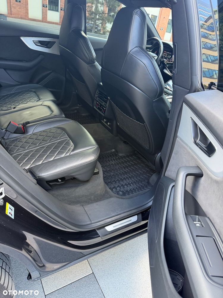 Audi Q8 50 TDI mHEV Quattro Black Edition Tiptronic - 12