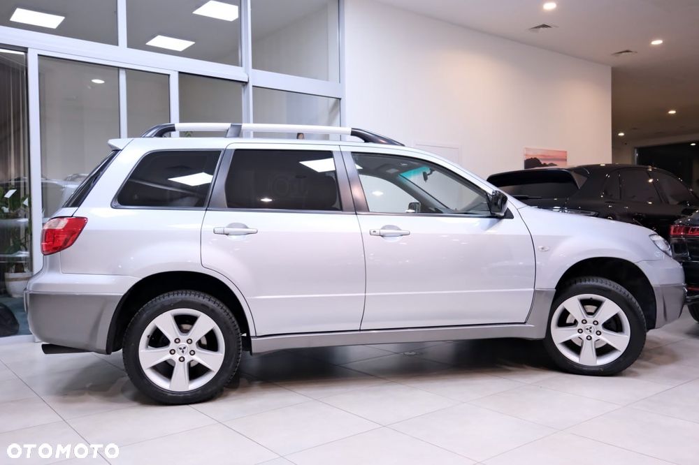 Mitsubishi Outlander 2.0 Comfort - 13