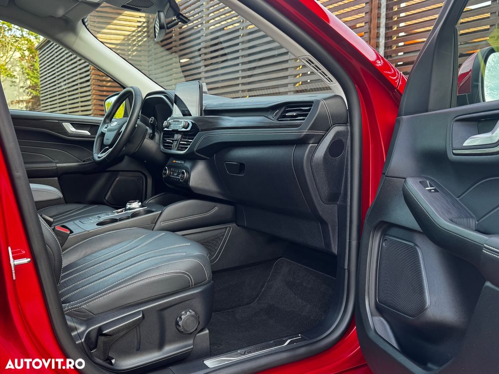 Ford Kuga - 23