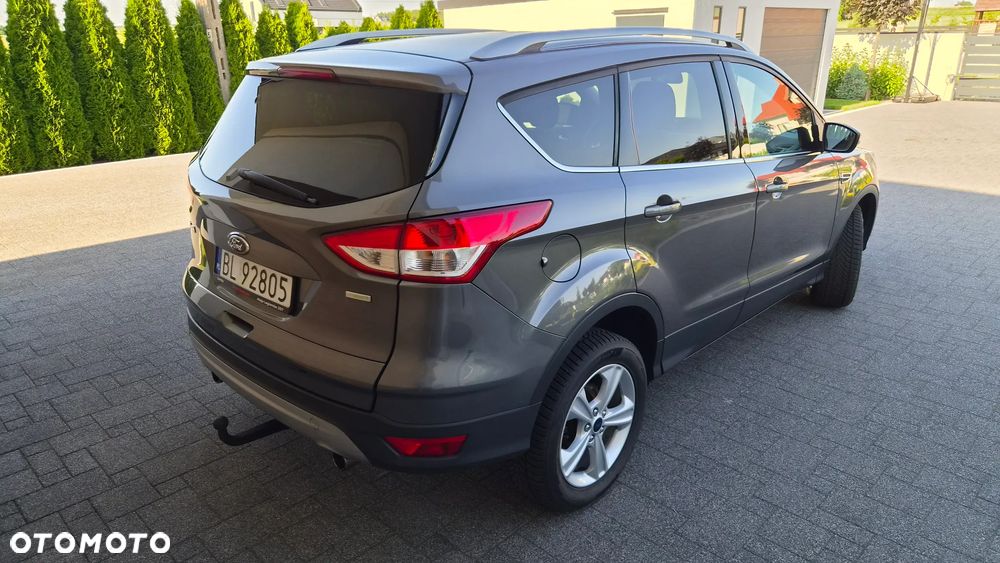 Ford Kuga 1.6 EcoBoost 2x4 Titanium - 26