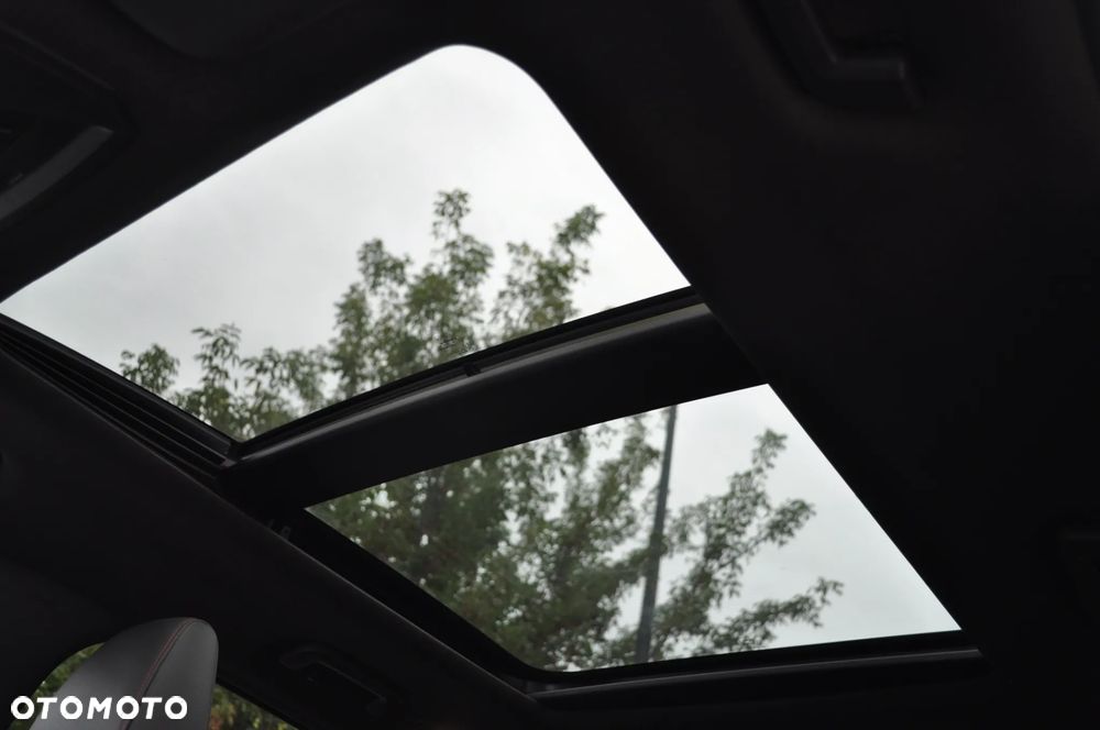 Ford Kuga 2.0 TDCi 4x4 ST-Line - 32