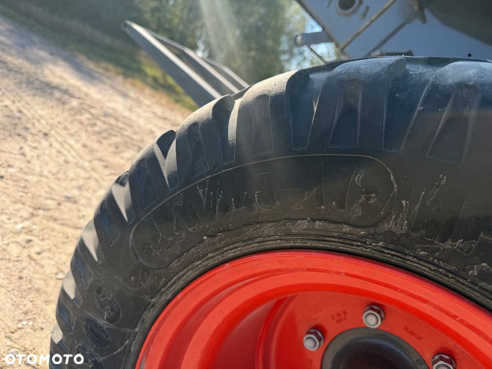 Claas Variant 460 - 9