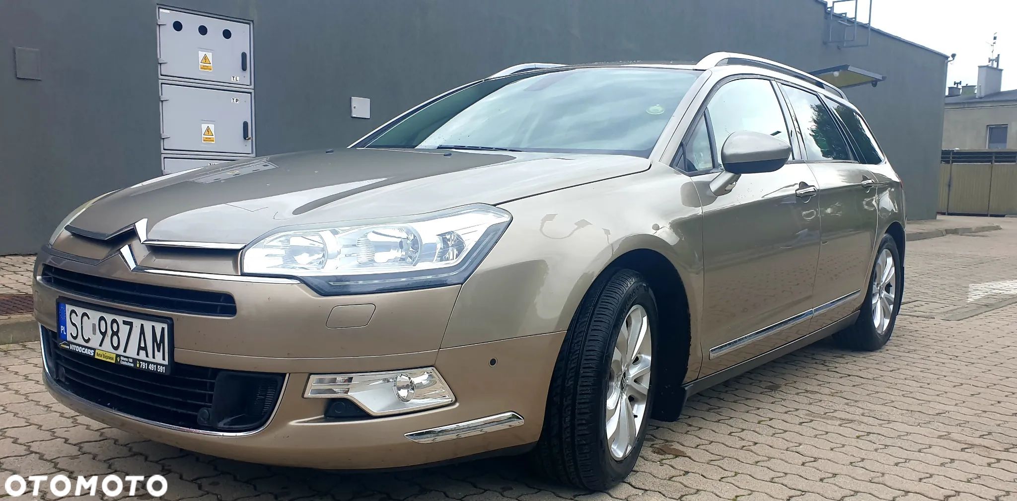 Citroën C5 2.0 HDi Confort - 1