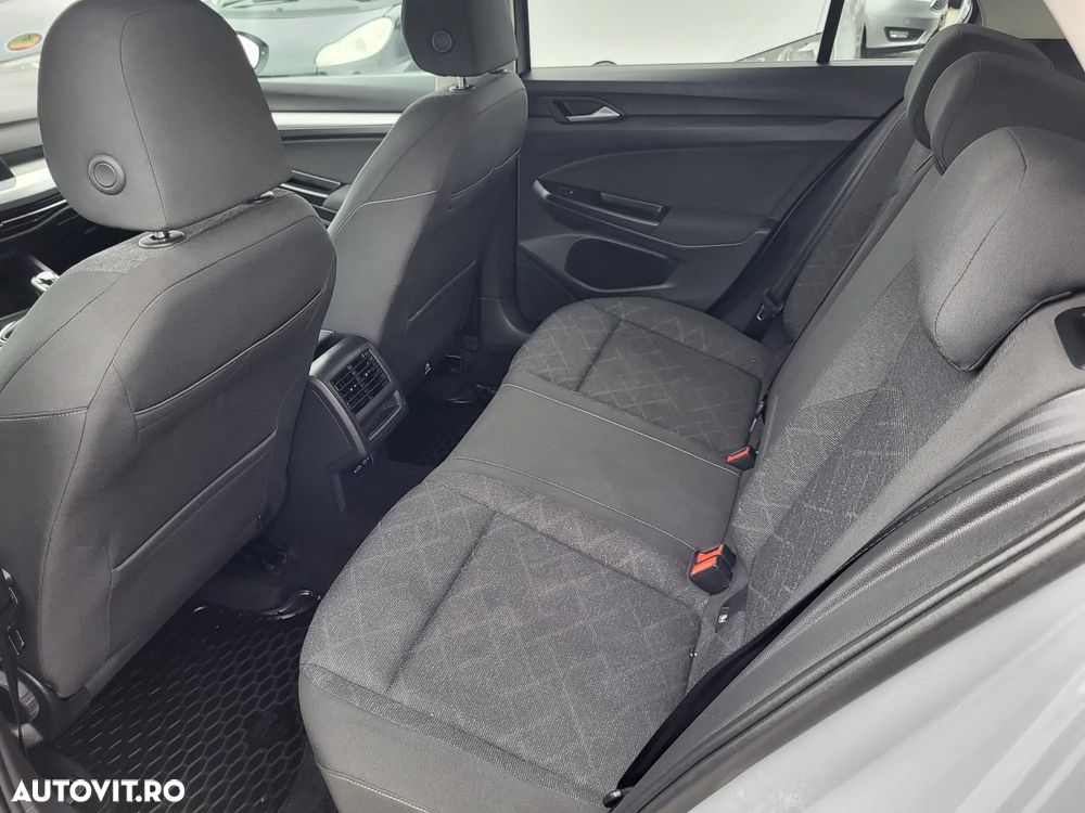 Volkswagen Golf - 7