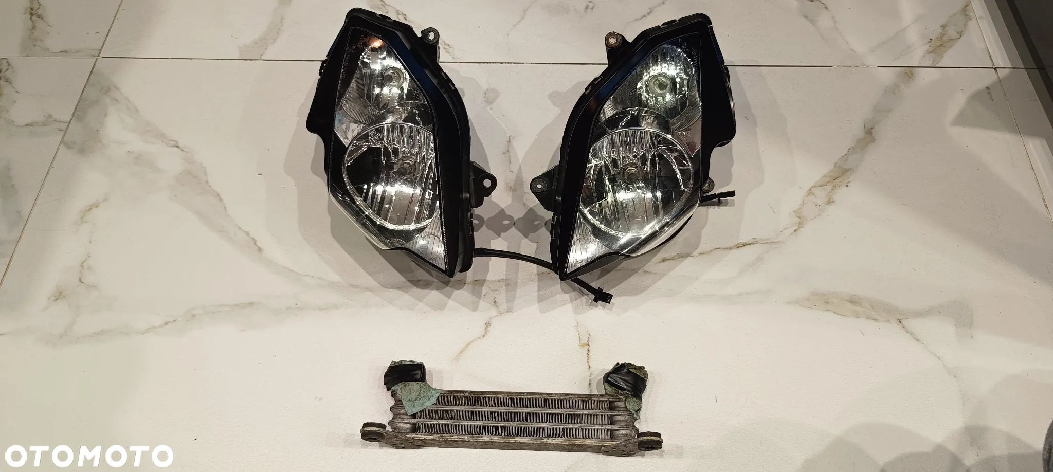HONDA VFR 800 V-TEC Lampa Przód Reflektor Chłodniczka oleju Chłodnica - 1