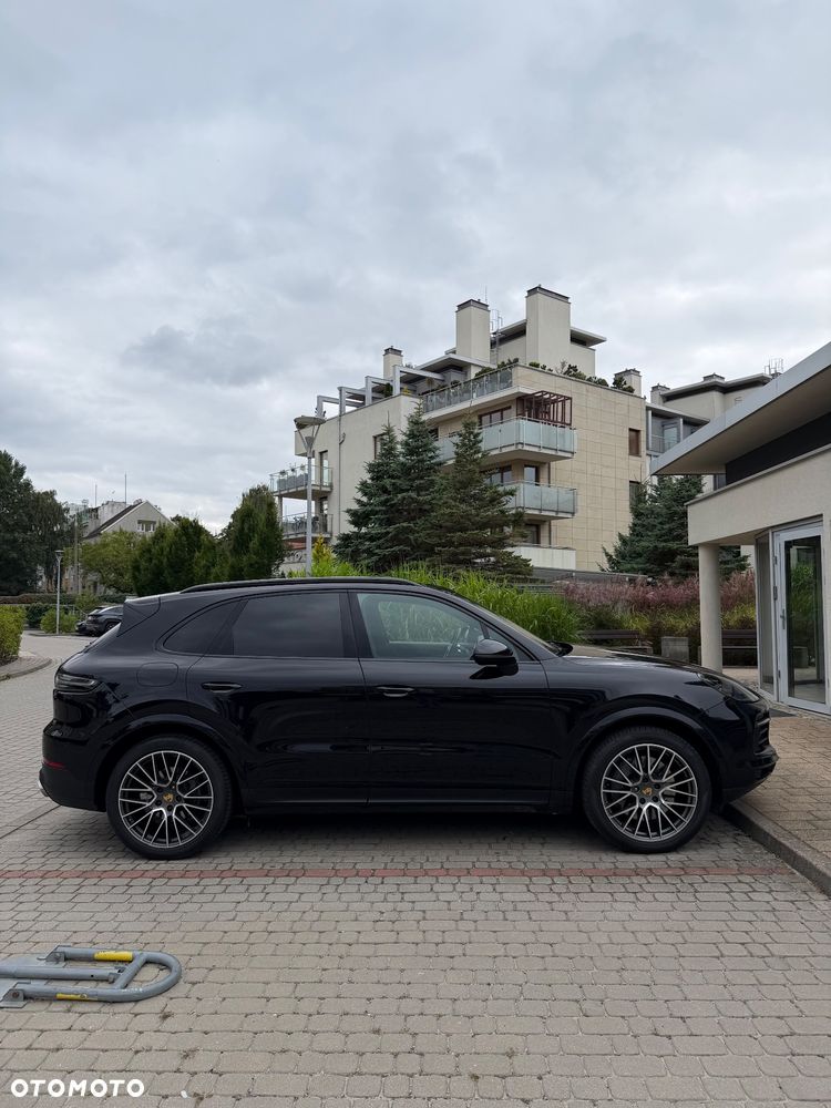 Porsche Cayenne S - 4