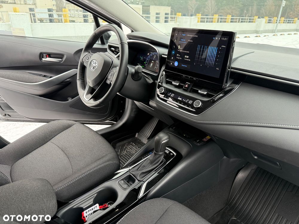 Toyota Corolla 1.8 Hybrid Comfort - 26