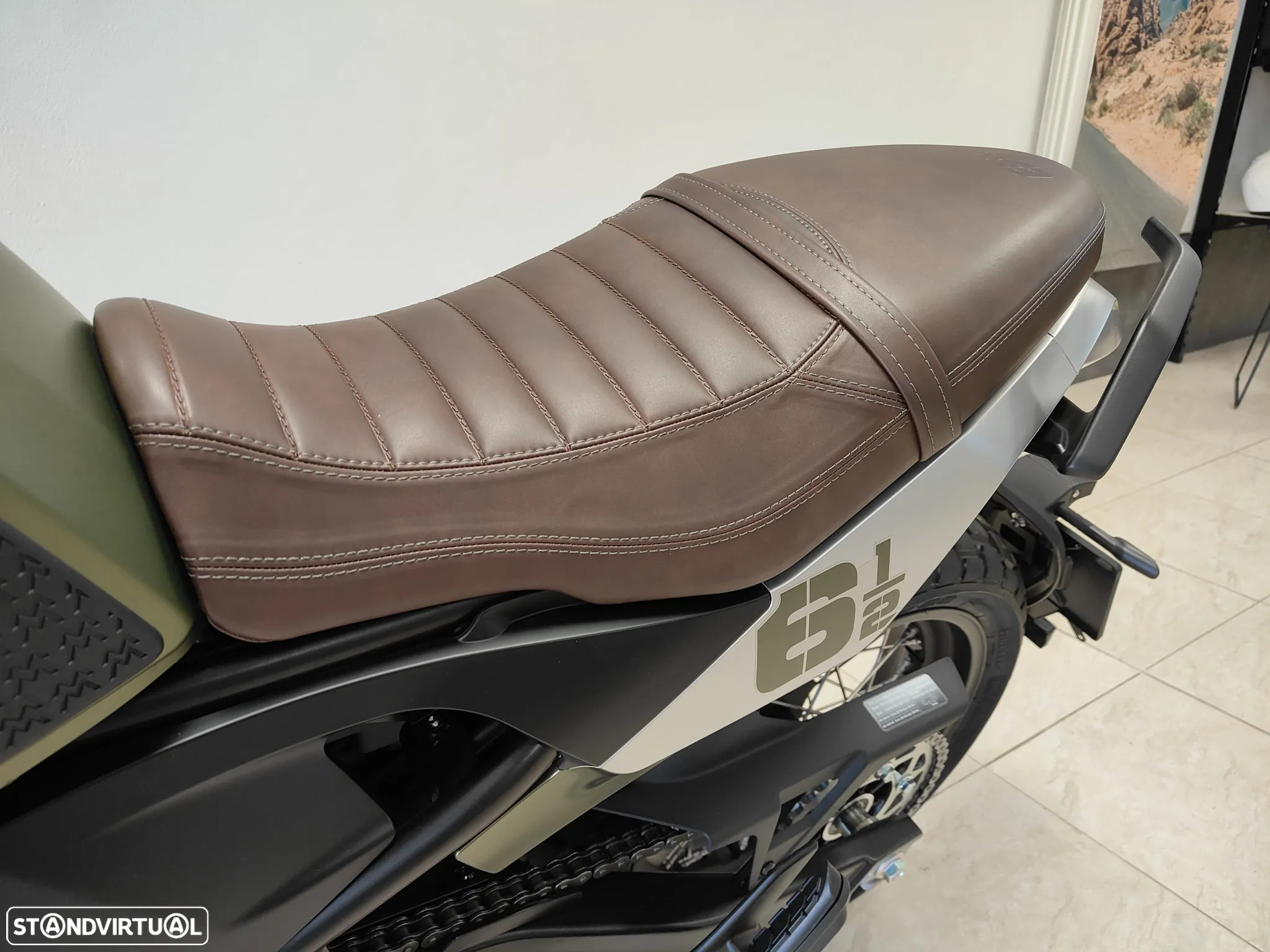 Moto Morini Seiemmezzo SCR 650 - 5