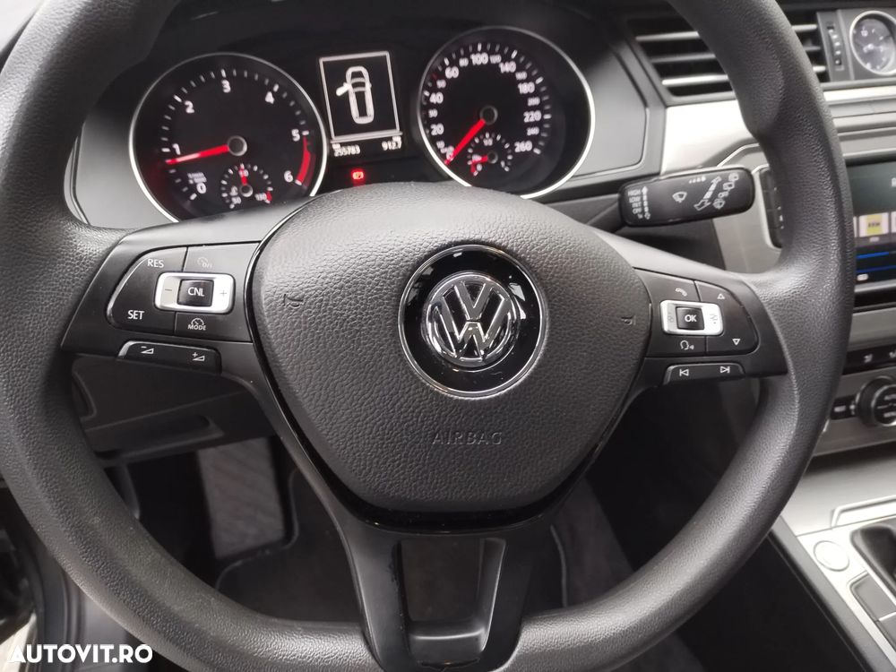Volkswagen Passat Variant 1.6 TDI Comfortline - 4