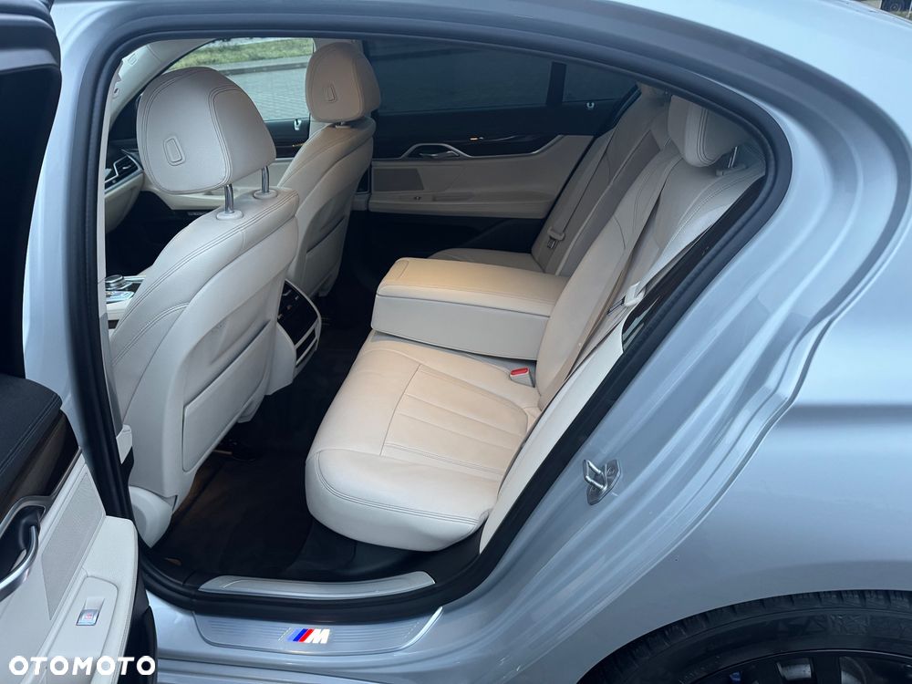 BMW Seria 7 730d xDrive - 7