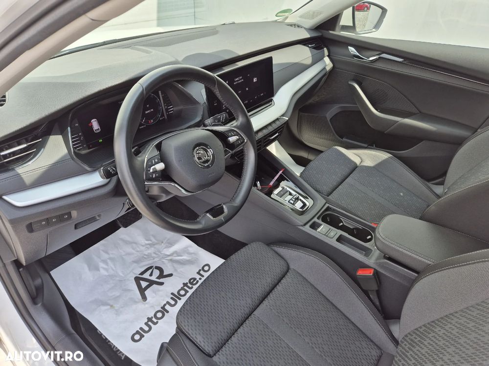 Skoda Octavia Combi 2.0 TDI DSG 4x4 Ambition - 10