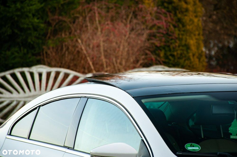 Volkswagen Passat CC - 13